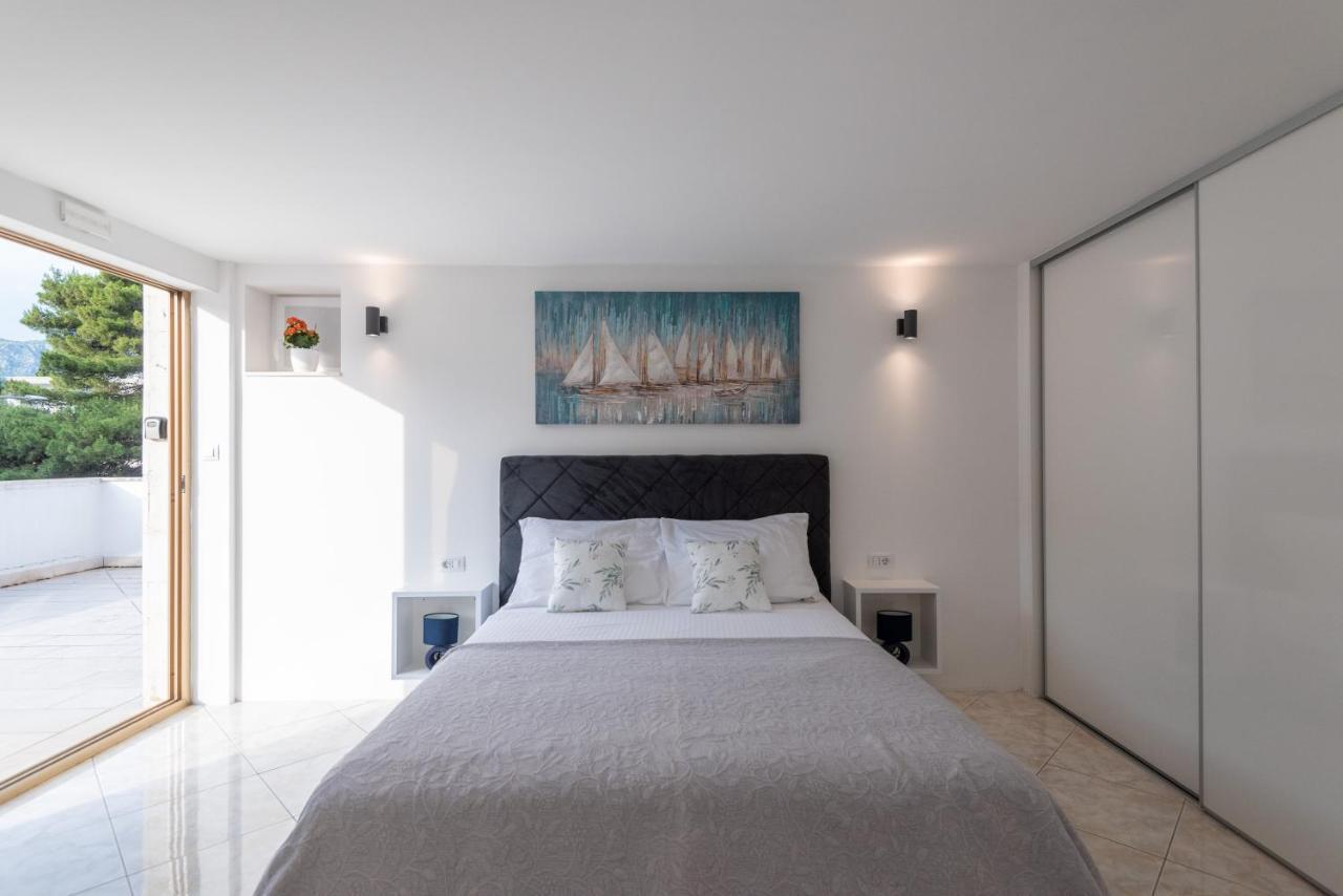 Alex - Lapad, Great Location