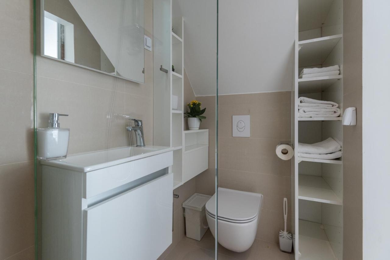 Alex - Lapad, Great Location *